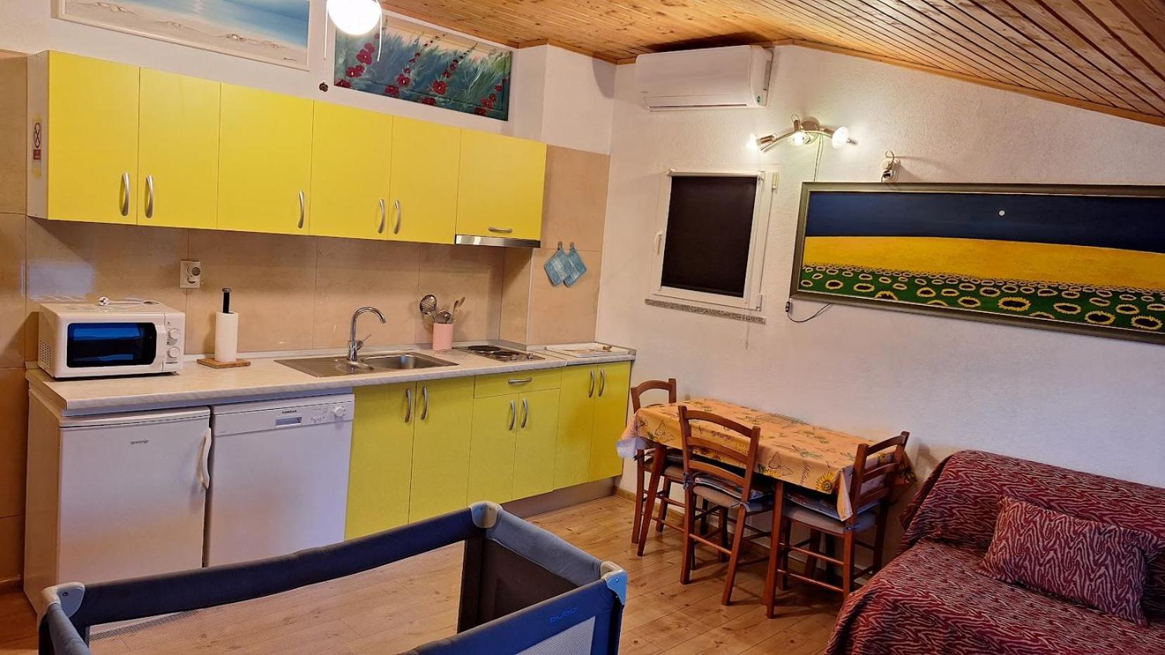 Apartments Alex 로비니 외부 사진